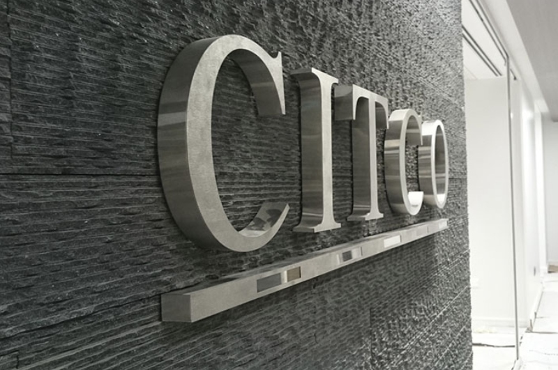 Especialistas-en-Letras-y-Letreros-en-Acero-Inoxidable