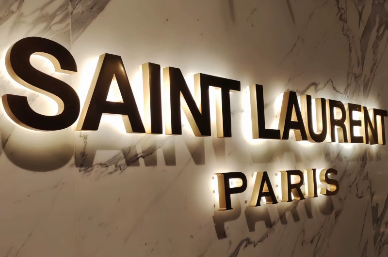 Letreros Luminosos en Acero Inoxidable Personalizados